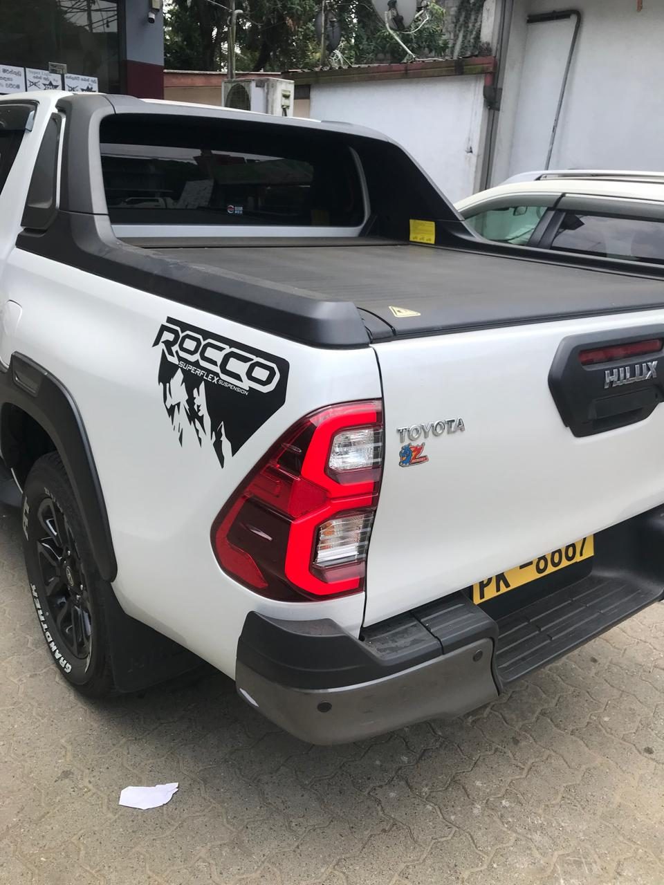Toyota Hilux Rocco - H-Drive Rent a Car