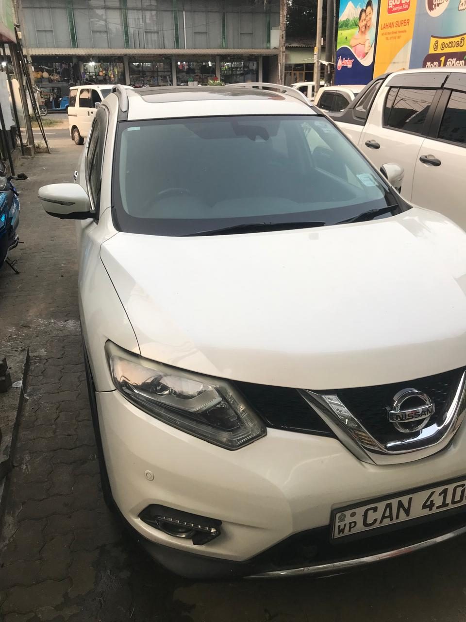 Nissan X-Trail - H-Drive Rent a Car